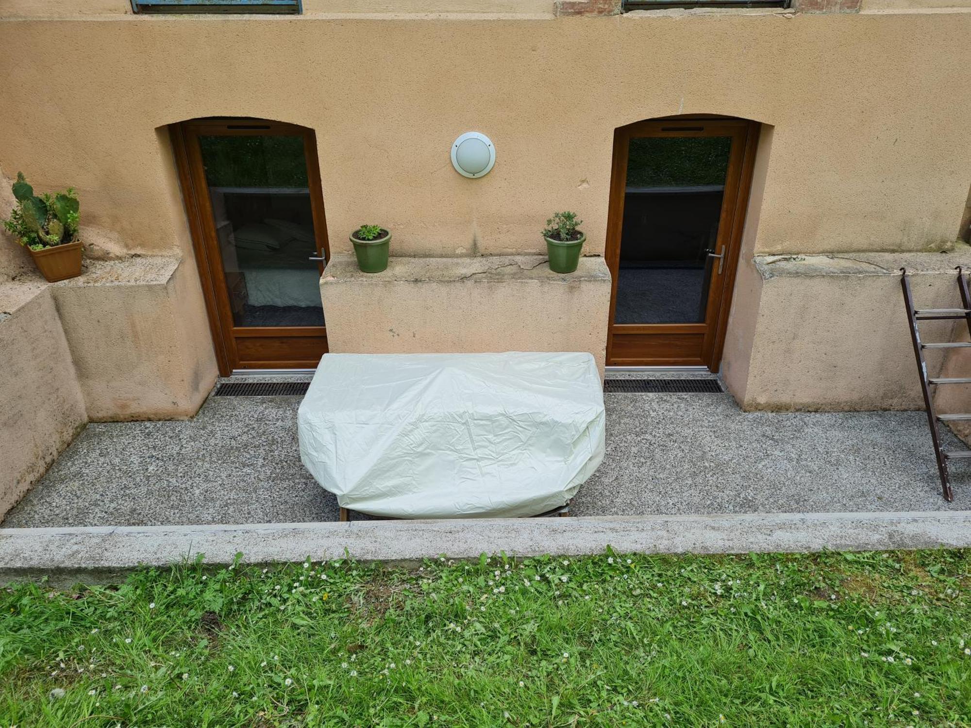 Appartement Rez-De-Jardin Terrasse 올루스 레방 외부 사진